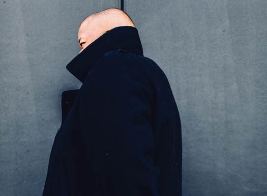 V the Noble One: Praying for Reign