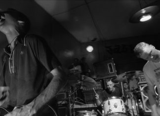 “There’s no lonelier island” – Talking Connections and “24 Hour Revenge Therapy” with Adam Pfahler from Jawbreaker