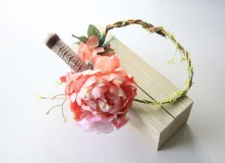 DIY: Festival Flower Crown by Unglued