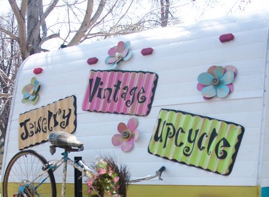 The Scoop: Mobile Boutiques