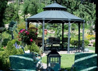 2013 Blizzard Gives Rapid City Garden New Life