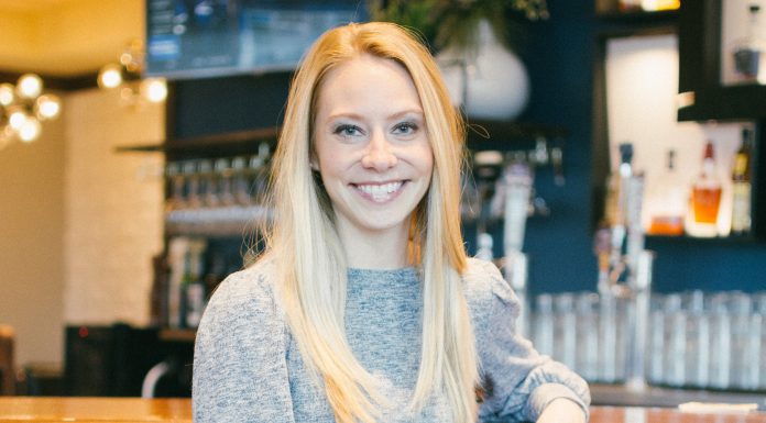 Hang Out With Anna Stahl