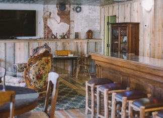 Pam’s Purple Door: A Historical Getaway