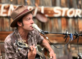 Field Notes & Fixations: The Jalan Crossland Band