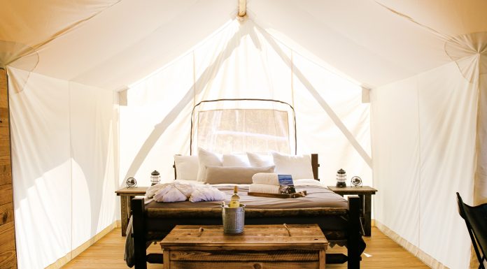 Glamping: Luxury Outdoors