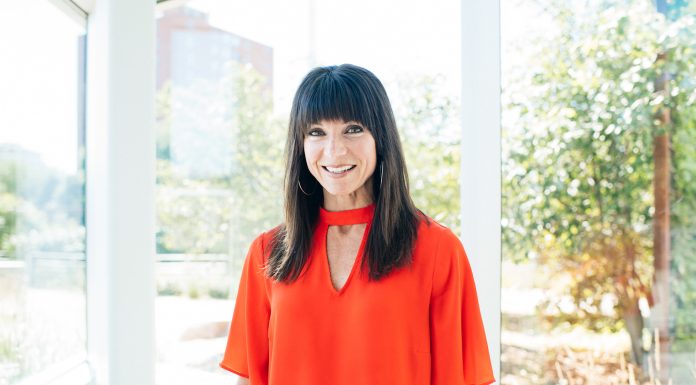 Hang Out With Rana DeBoer