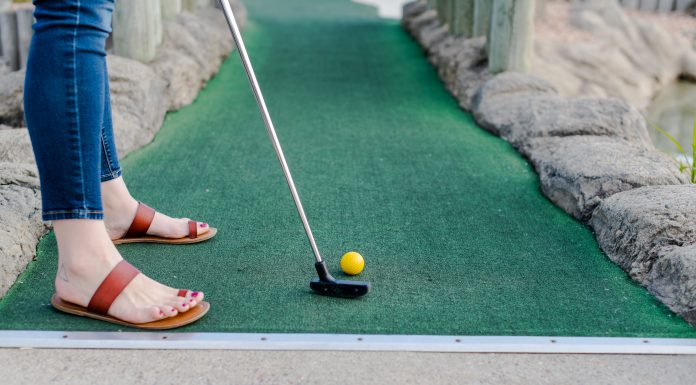 Where The Child Things Are: The Babysitters (app) Club Mini Golf