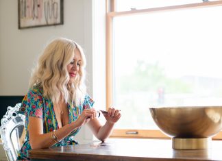 Meet the Creative: Roxanne Rathbun