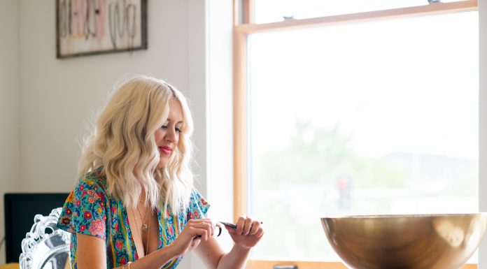 Meet the Creative: Roxanne Rathbun