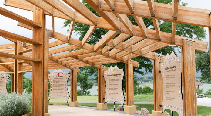 Come Visit: Chamberlain-Oacoma