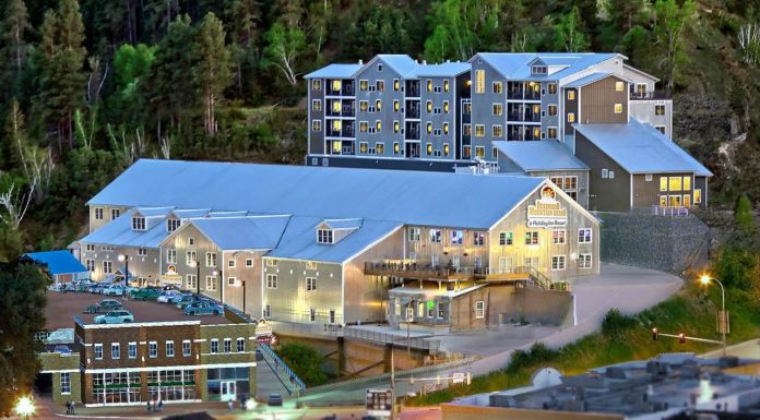 5 Things to Make a Weekend at Deadwood Mountain Grand