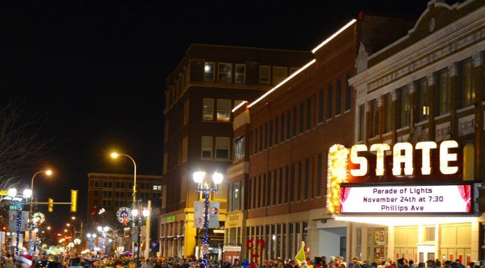 605: UP NEXT | CHRISTMAS AT THE CAPITOL GRAND LIGHTING CEREMONY, TURKEY TROT 5K, AND MORE