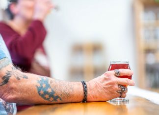 Lone Pine Kombucha: Loose off the Booch