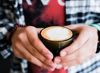 La Luna: Flavor and Flair by the Falls