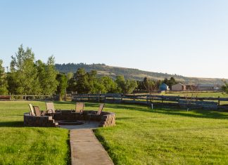 Country Comfort | Spearfish Bed & Breakfast
