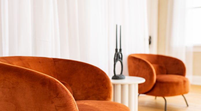 A Charming Canvas For Any Event | Convolo