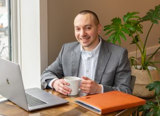 Hang Out With | Kyle Pickner