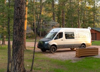 Sprinting Towards Adventure | A Rapid City + Hill City Road Trip