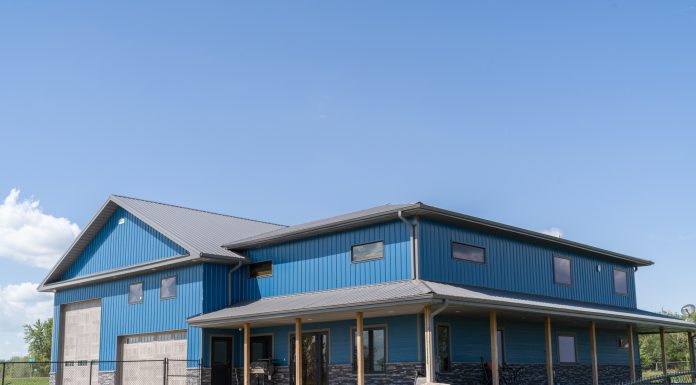 605 Spotlight // Reaves Buildings Barndominiums