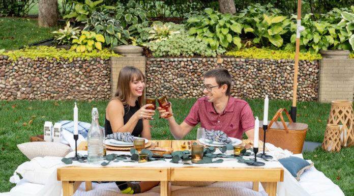 QBIC Luxury Picnics // An Intimate Affair