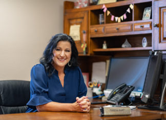 Hang Out With // Teresa Hart