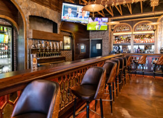 605 Stops By // The Gruff Plates + Pours