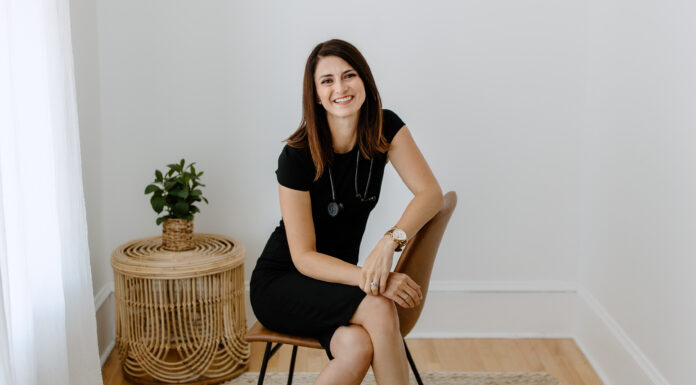 The 605 Show Podcast // Episode 59 Bar & Restaurant Issue