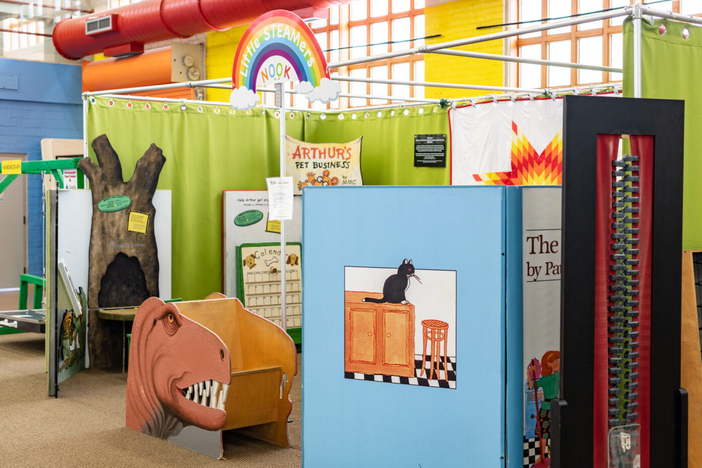 Exploring STEM // South Dakota Discovery Center