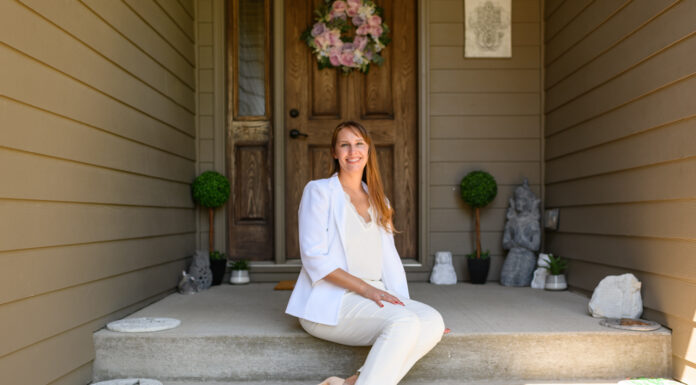 Meet the Creative // Ashley Elliott