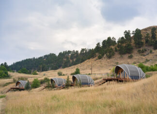 A Lavish Retreat // Shortgrass Resort