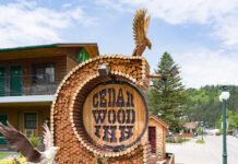 A Family Affair // Cedar Wood inn