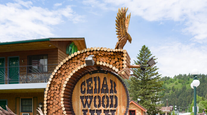 A Family Affair // Cedar Wood inn