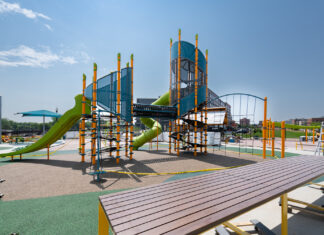 605 Stops By // Jacobson Plaza