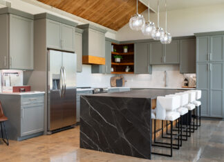 605 Spotlight // Grassland Granite & TruFinish WoodWorx