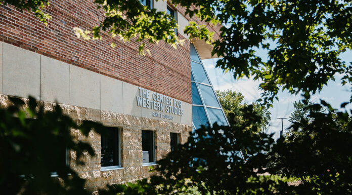 605 University Roundup