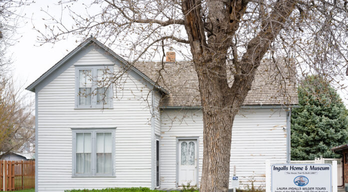 Preserving History // Discover Laura